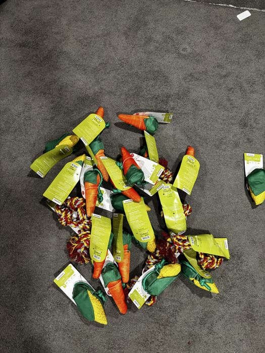 Jucarie caine sfoara