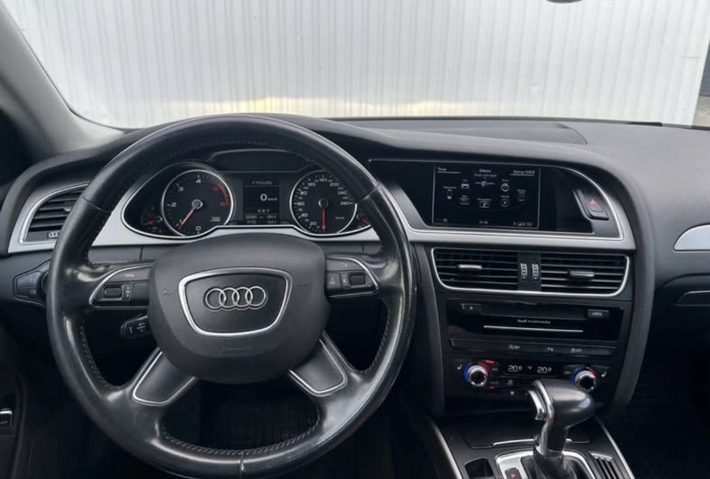 Audi A4 Avant B8 Facelift 2.0 TDI 150 CP | Automat | Euro 6 | ACC | Navi Plus