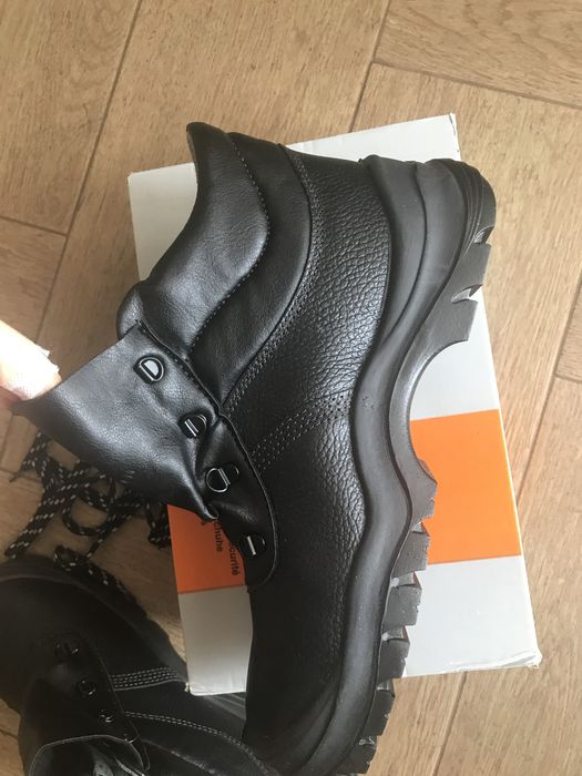 ЧИСТО Нови мъжки кожени сейфти БОТИ