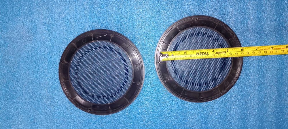 Plase 
Grile difuzoare pereche