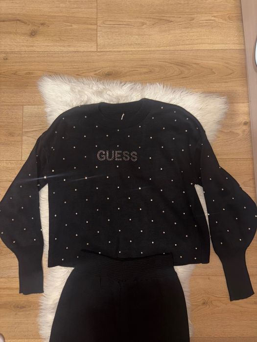 Compleu damă ,,Guess’’