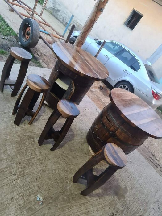 Masa rustica si scaune