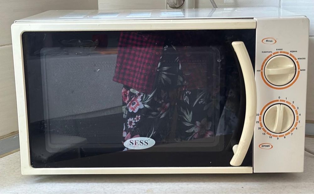 Продам Микроволновый печь