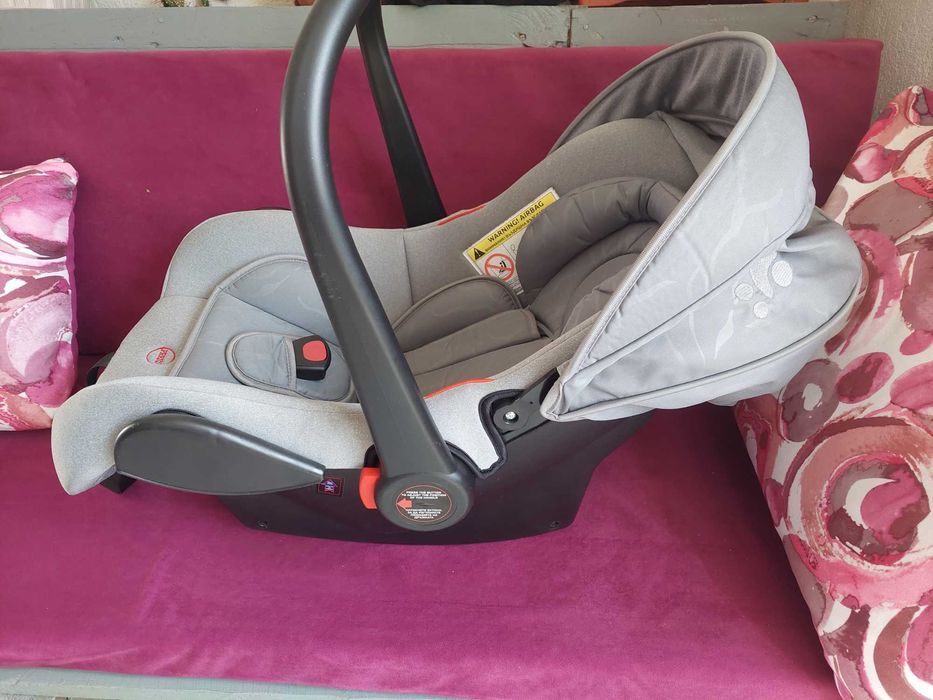 Лятна количка Chipolino pixie + столче за кола Lorelli Pluto