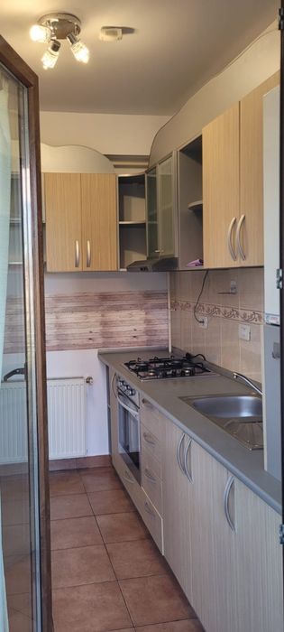Vând garsoniera Gavana 3,etaj 2/6,lift,decomandata,42 mp ,bloc  nou,loc  parcare.