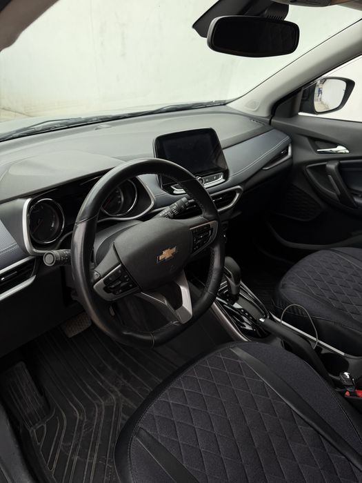 Tracker 2 Premier 2023 Probeg 45 000