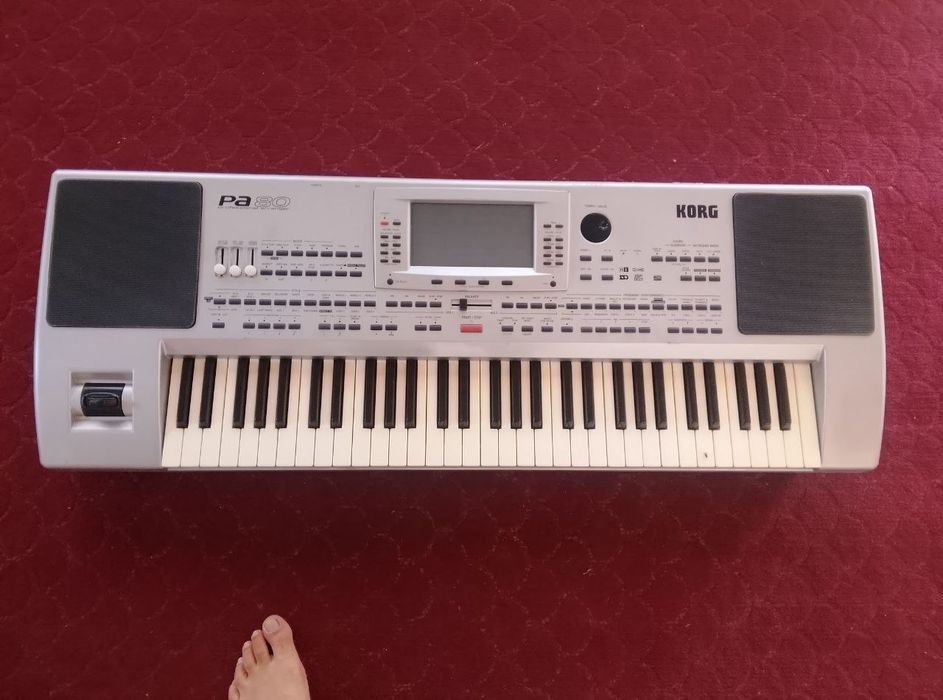 Korg pa80 sotiladi