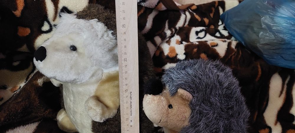 Ёжики, мягкая игрушка 50000за пару