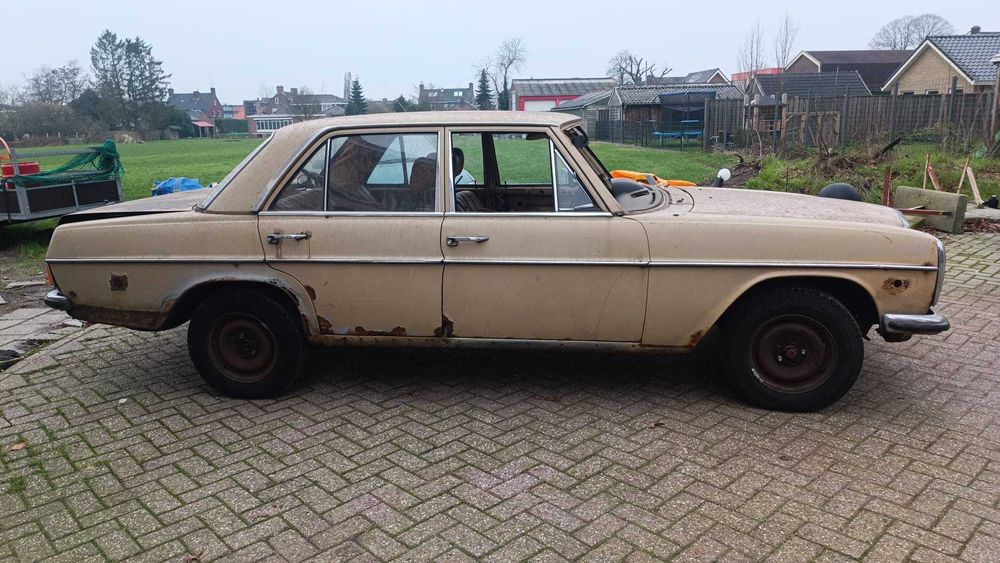 Piese Mercedes W114 W115 diesel si benzina