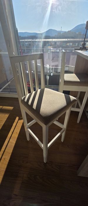 Vand masa si 4 scaune