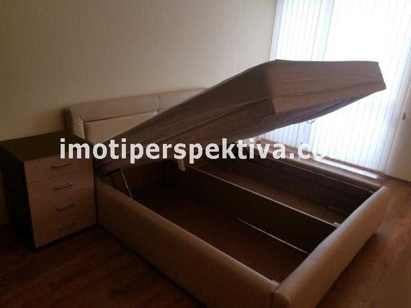 Продава се Двустаен апартамент в Пловдив, Кючук Париж - 65 кв.м за 1693 €/кв.м - Снимка #2