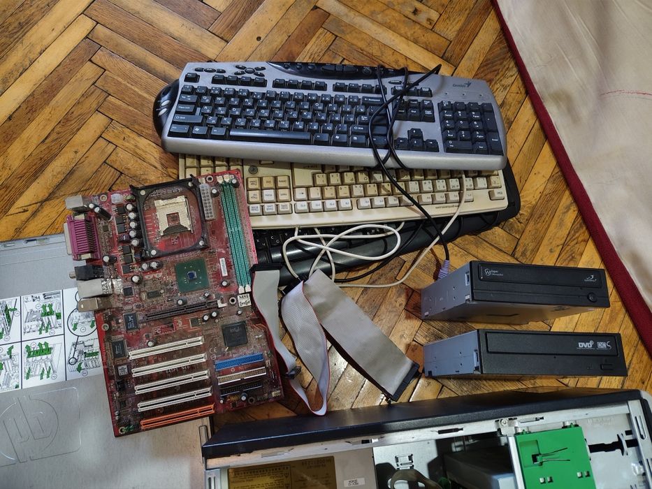 Продам всё на запчасти