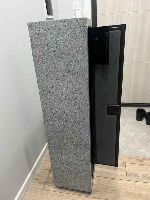 Продам сейф новый