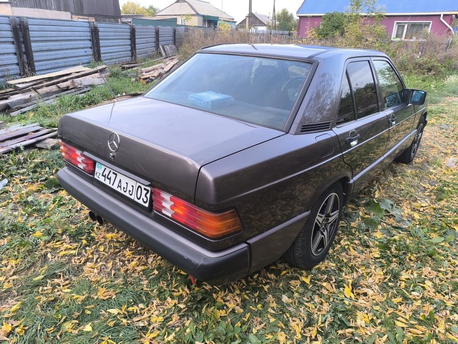 Mercedes 190 двигатель 111 плита объем 2.2