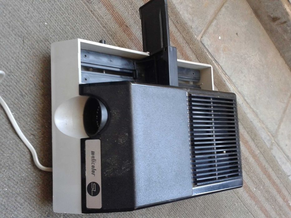 духалки-печки,ел .кана,спиртник.,мед.прибори,диапозитивен апарат