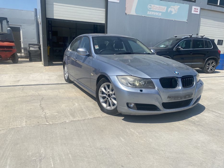Dezmembrez bmw e90 N47D20C