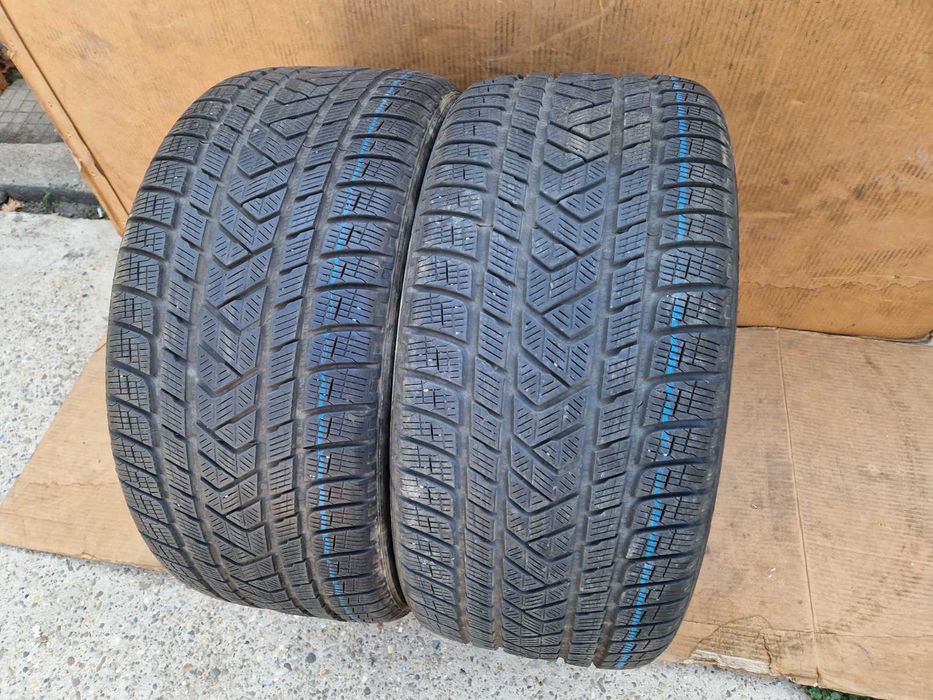 2 Pirelli R21 295/35 Зимни гуми  DOT2618
