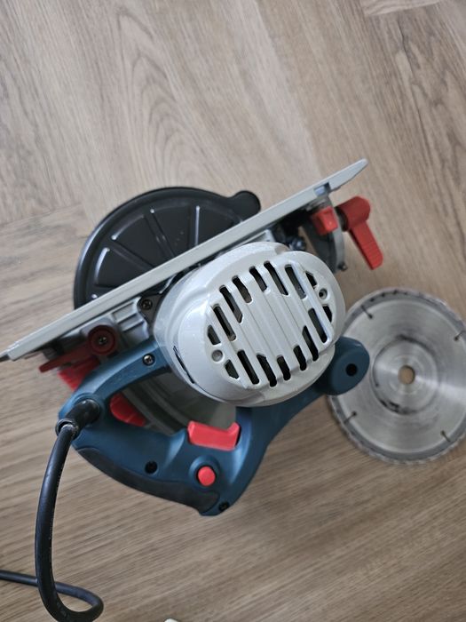 Дисковая пила ALTECO CS 1400W 185cm б/у