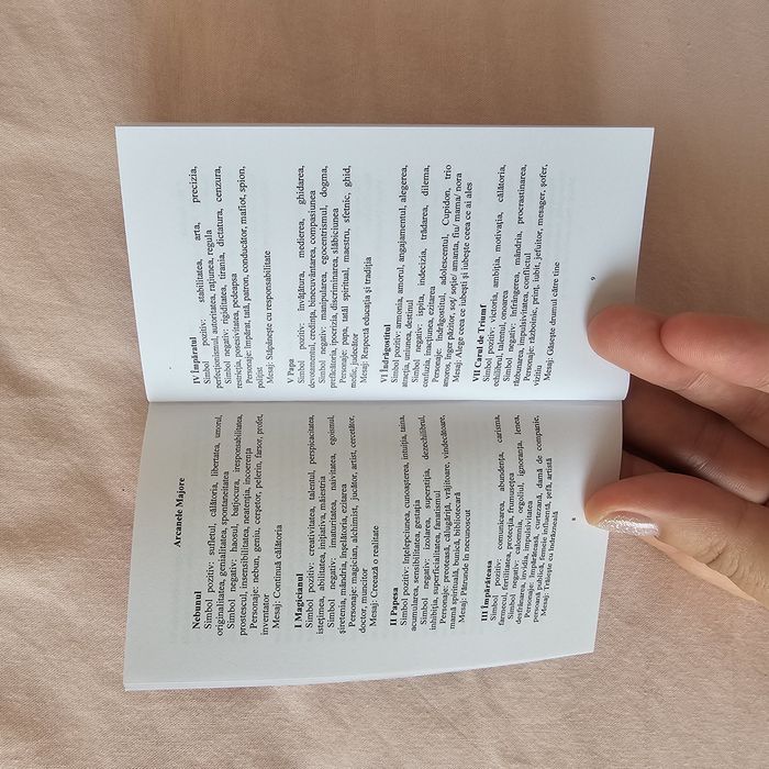 Maktub Tarot de Suada Agachi, nefolosit