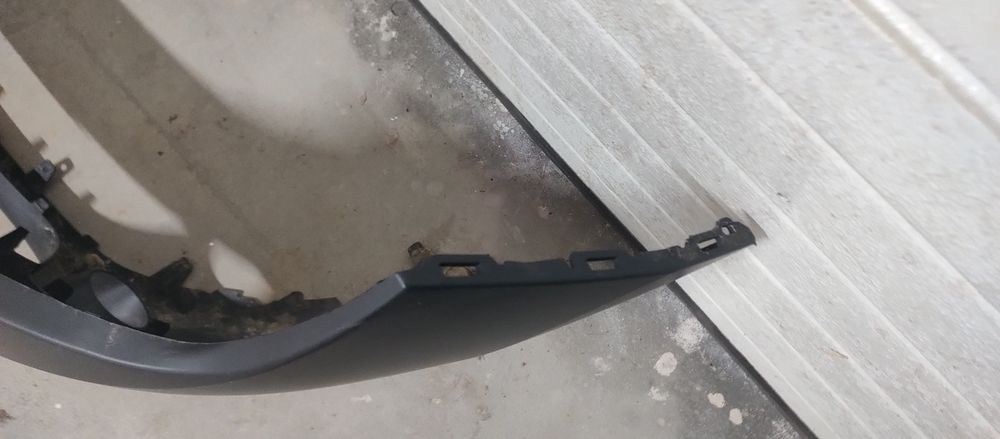 Bara fata Dacia lodgy