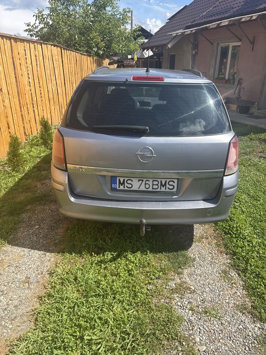 De vanzare opel astra combi benzina