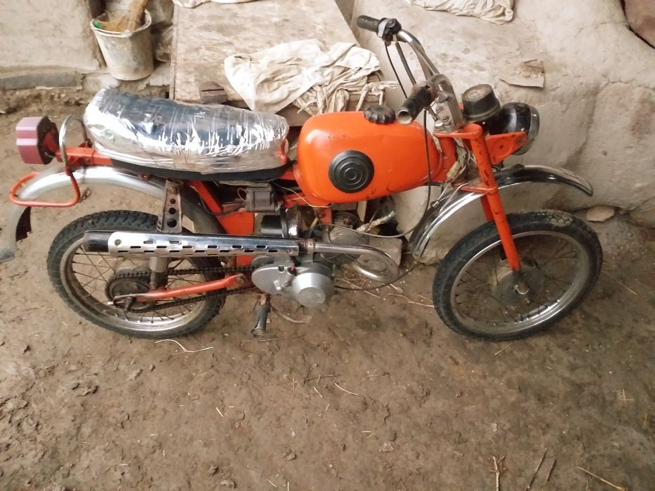 Мопед. Карпат.   ..