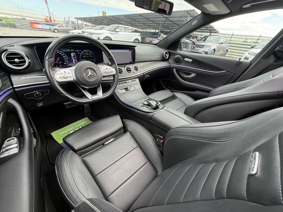 Mercedes-Benz E 300 AMG -  Hybrid 2020 EQ POWER - Dublu Panoramic - Finantare - Rate