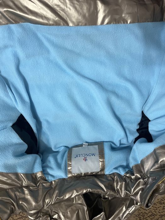 Продам зимний костюм размер 92