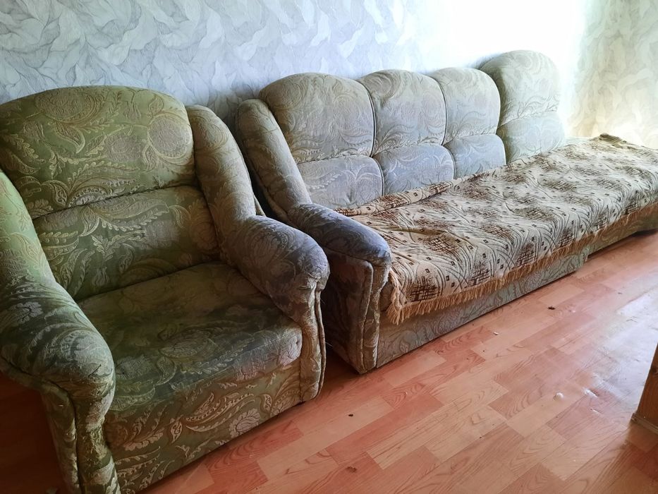 Продам диван за 12000