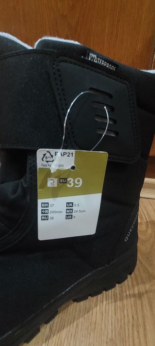 Нови непромокаеми ботуши Quechua