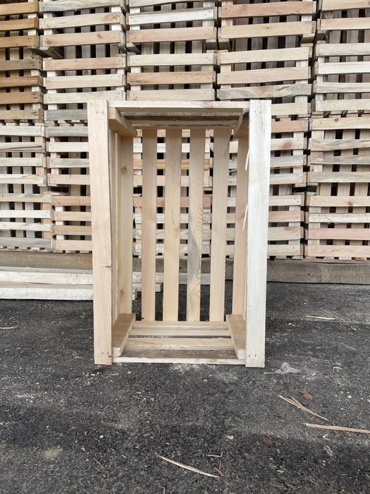 Ящики под яблоки