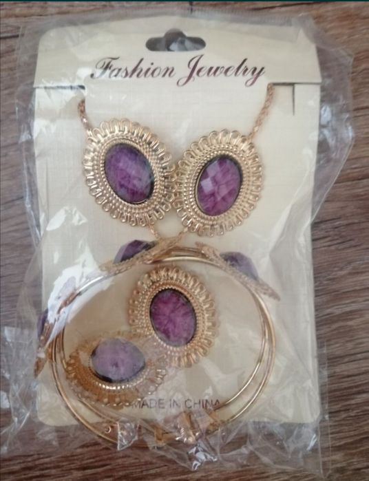 Продаю наборы, браслеты от 350тг