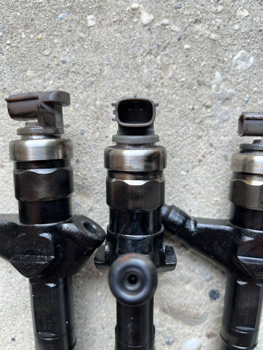 Injectoare Nissan X-Trail 2.2 dci 100 kw/ 136 cp