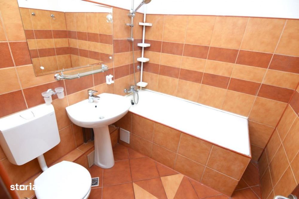 Vanzare Apartament 3 Camere Calea Calarasilor – Hyperion