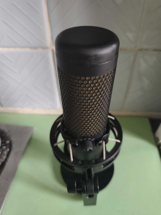 Микрофон HyperX QuadСast S
