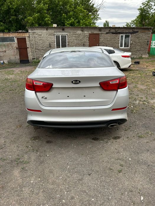 Продам Kia k5 после дтп