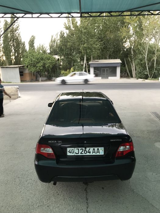 Nexia 2 sotiladi xolati alo