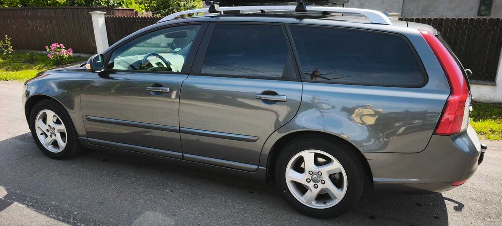 VOLVO V50 2012 — imagine 2
