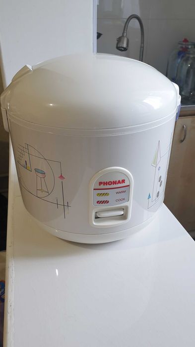 Пароварка. Новая. В упаковке.