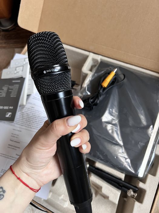 Microfon Sennheiser ew500 g4 945 Wireless la cutie