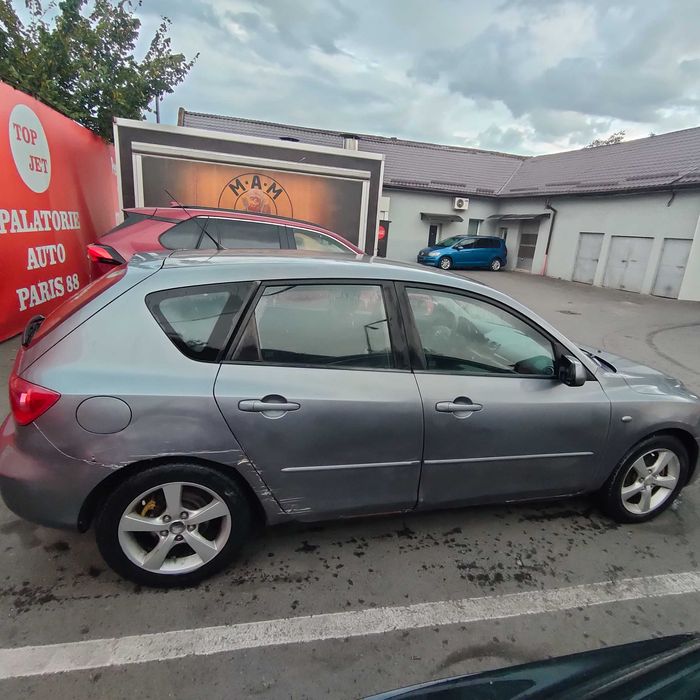 MAZDA 3 2004 — imagine 3