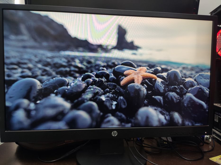 Монитор full hd .