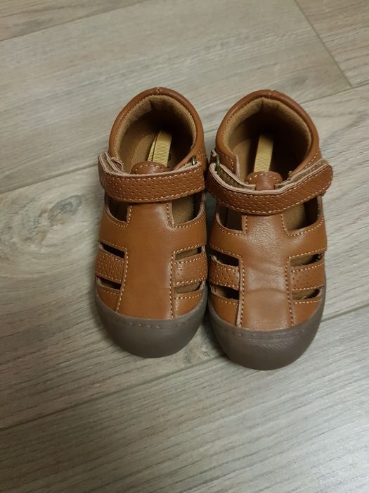 Vand adidași copii,mărimea 23-25!!!