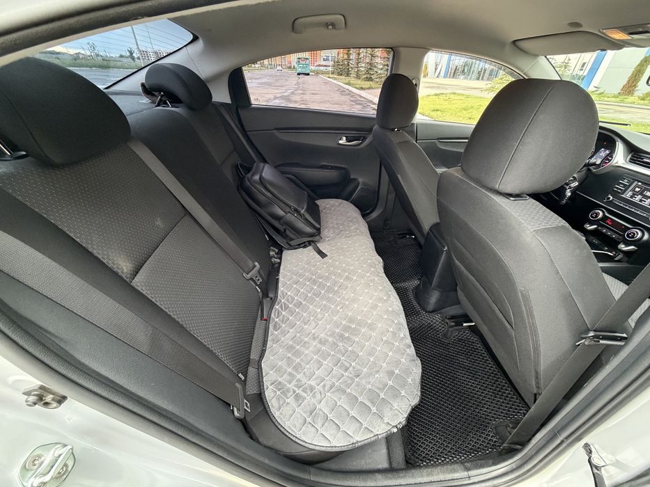 Продам Kia Rio 2021г
