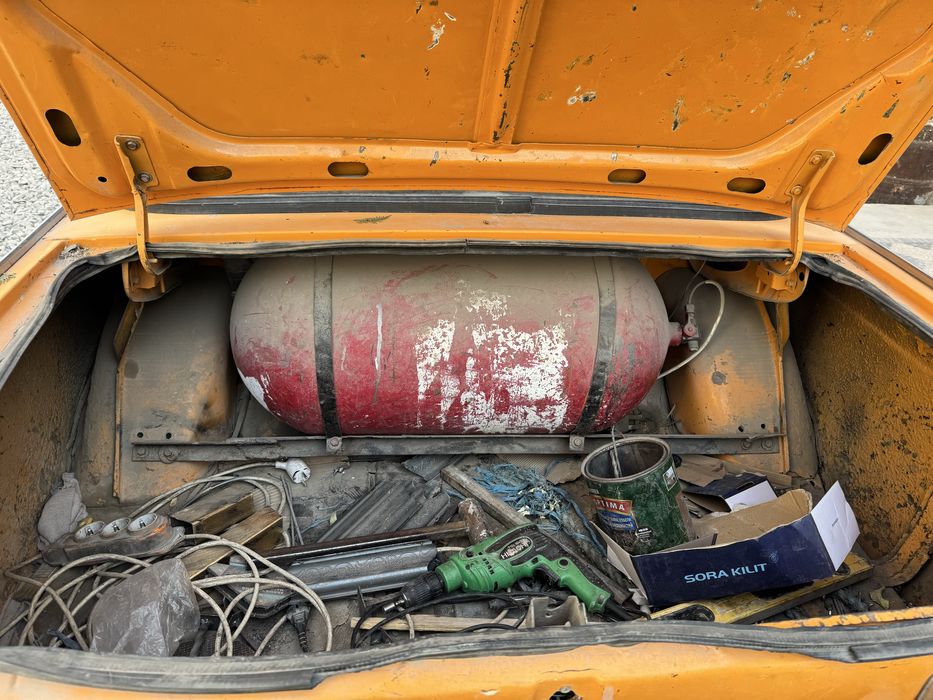 Moskivich xalati zor