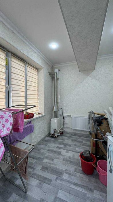 Фрунзиский KIUF 2 қаватда 5 хонали квартира сотилади. ID: 1519