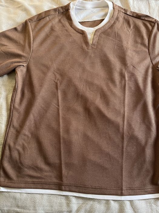 Тениски с дълък ръкав.Ново.