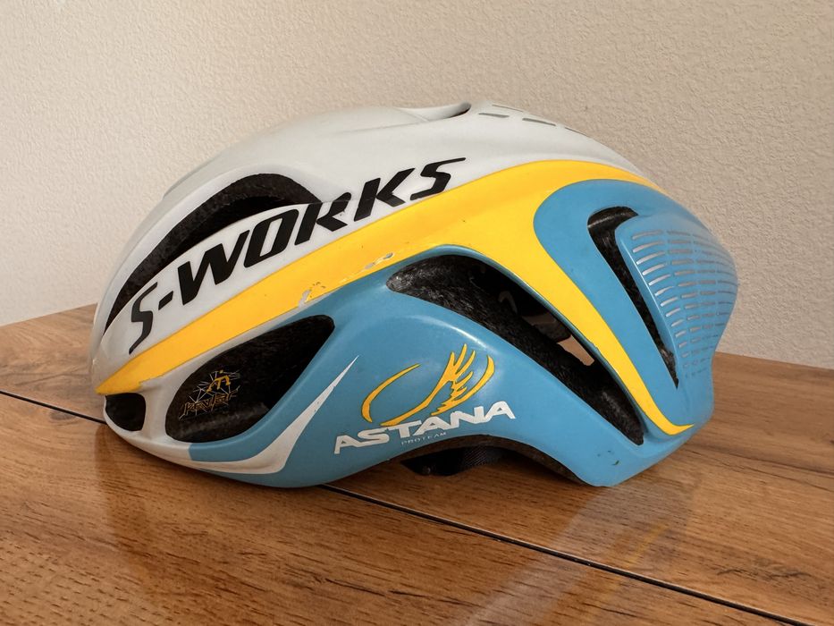 Велотуфли и шлем