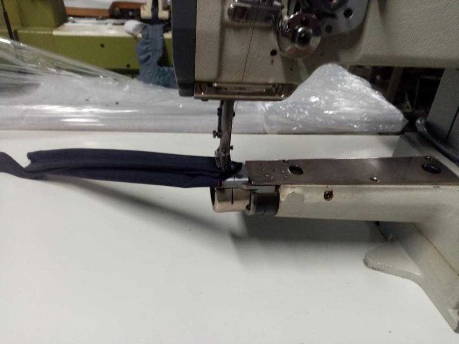 Masina de cusut industriala cu brat