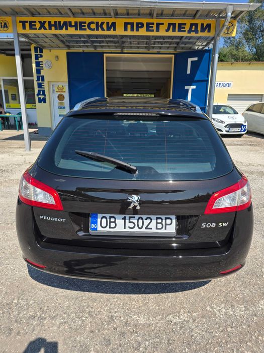 Продавам ПЕЖО 508  SW